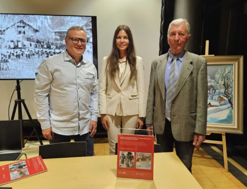 Presentazione Catalogo mostra fotografie e quadri di La Villa